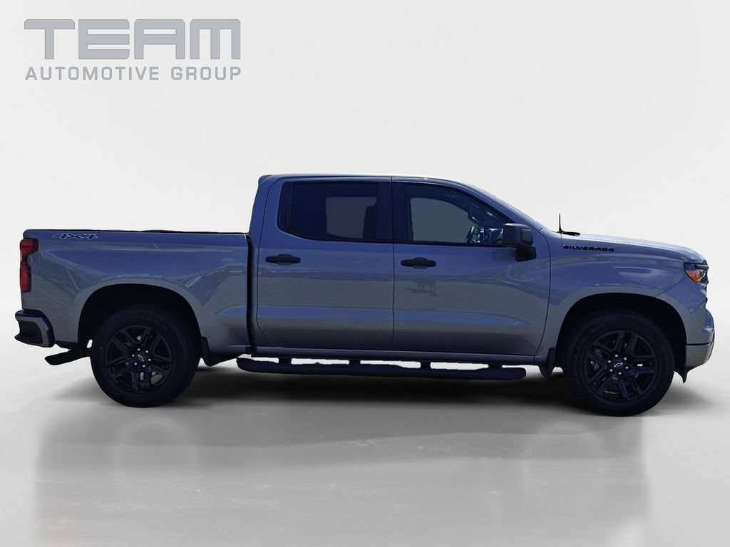 Used 2024 Chevrolet Silverado 1500 Custom w/ Rally Edition AWD/4WD image 8
