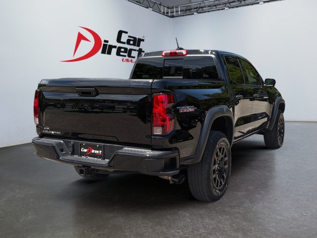 Used 2024 Chevrolet Colorado Trail Boss w/ Technology Package AWD/4WD image 3