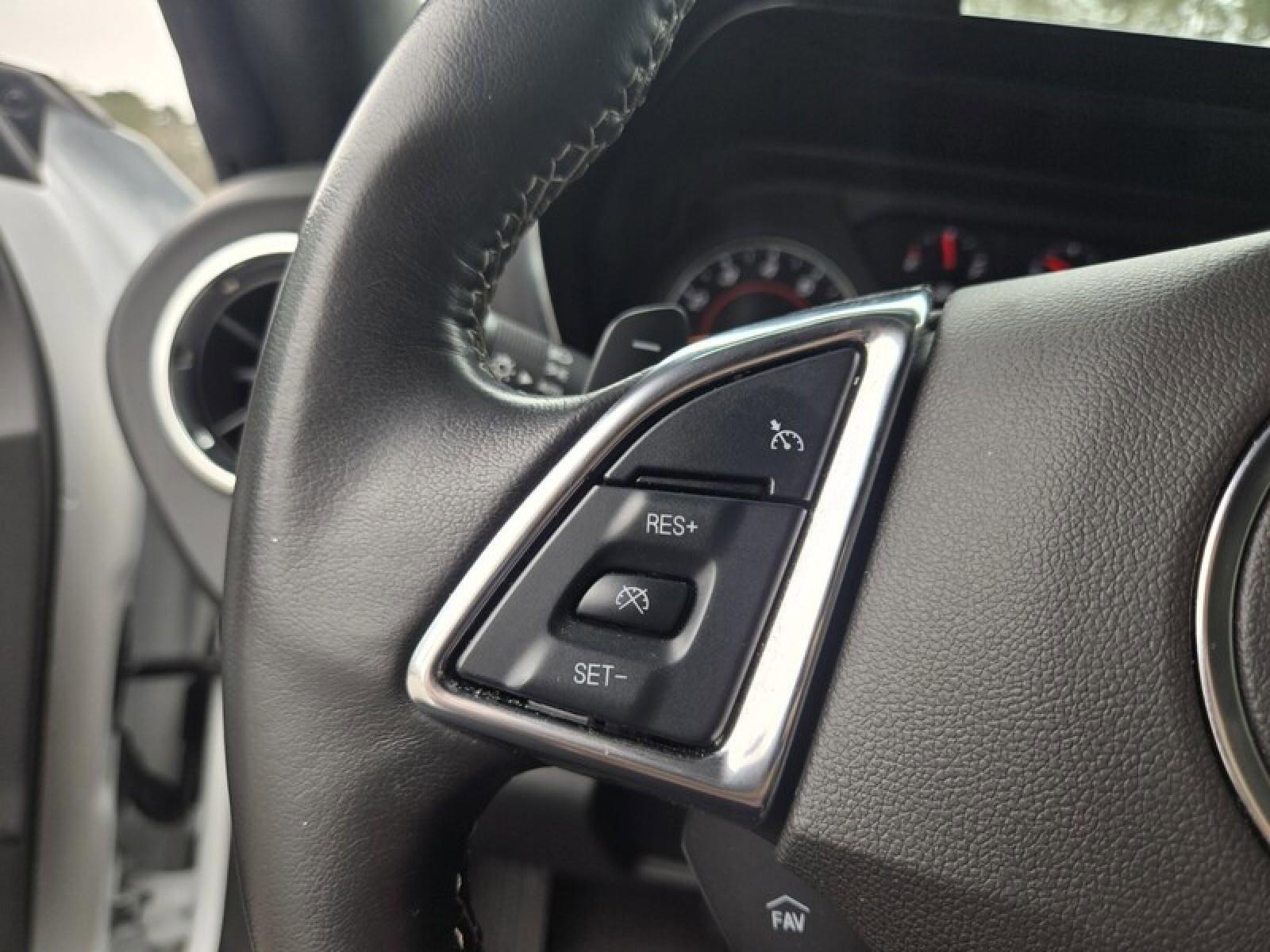 Used 2024 Chevrolet Camaro LT w/ Technology Package image 11