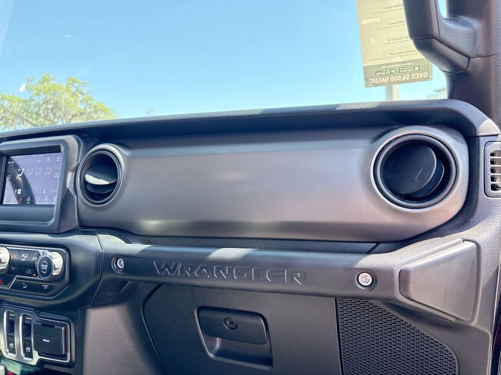 Used 2020 Jeep Wrangler Sport AWD/4WD image 20