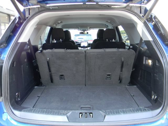 Used 2021 Ford Explorer XLT w/ Class III Trailer Tow Package AWD/4WD image 24