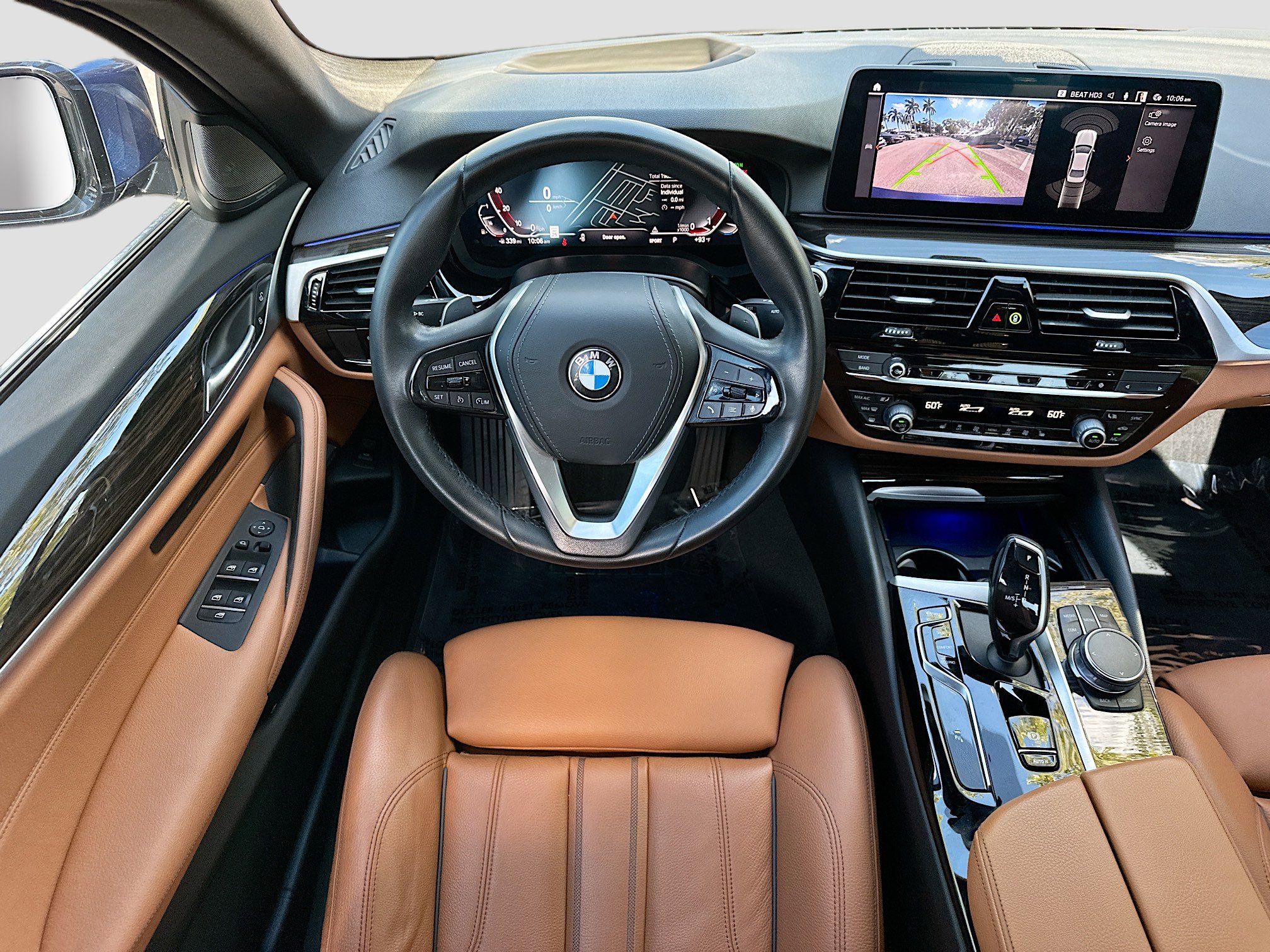 Used 2023 BMW 540i w/ Premium Package image 23