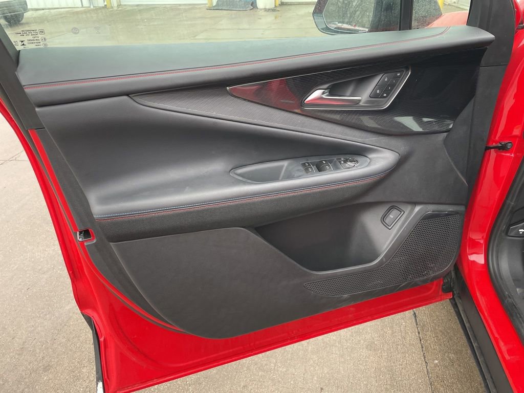 Used 2024 Chevrolet Blazer EV RS image 8