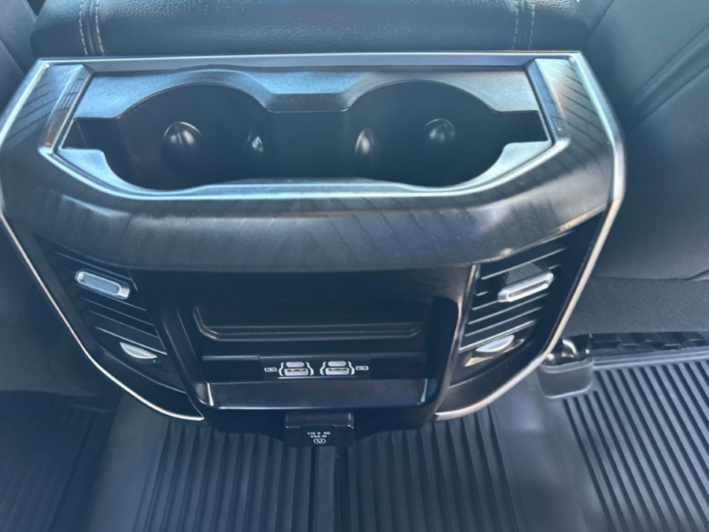 Used 2025 RAM 2500 Big Horn AWD/4WD image 27