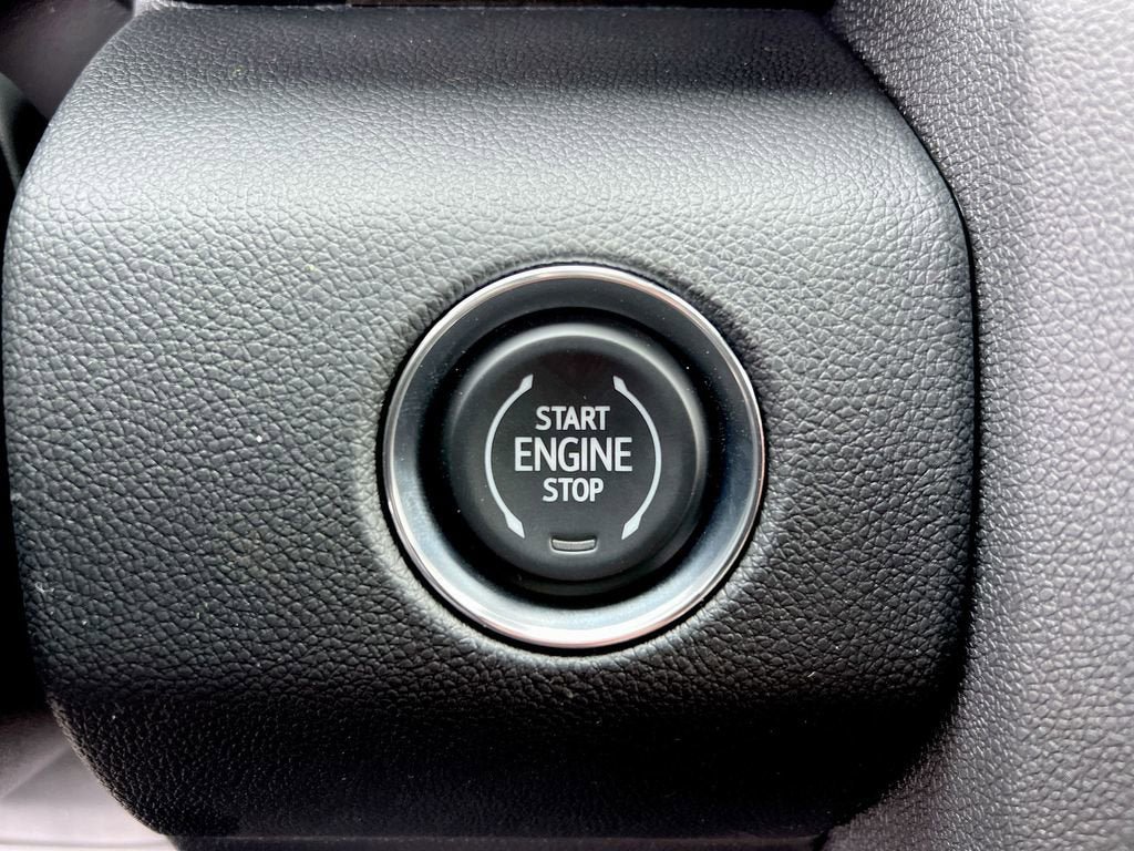 New 2026 GMC Acadia Denali Ultimate AWD/4WD image 15