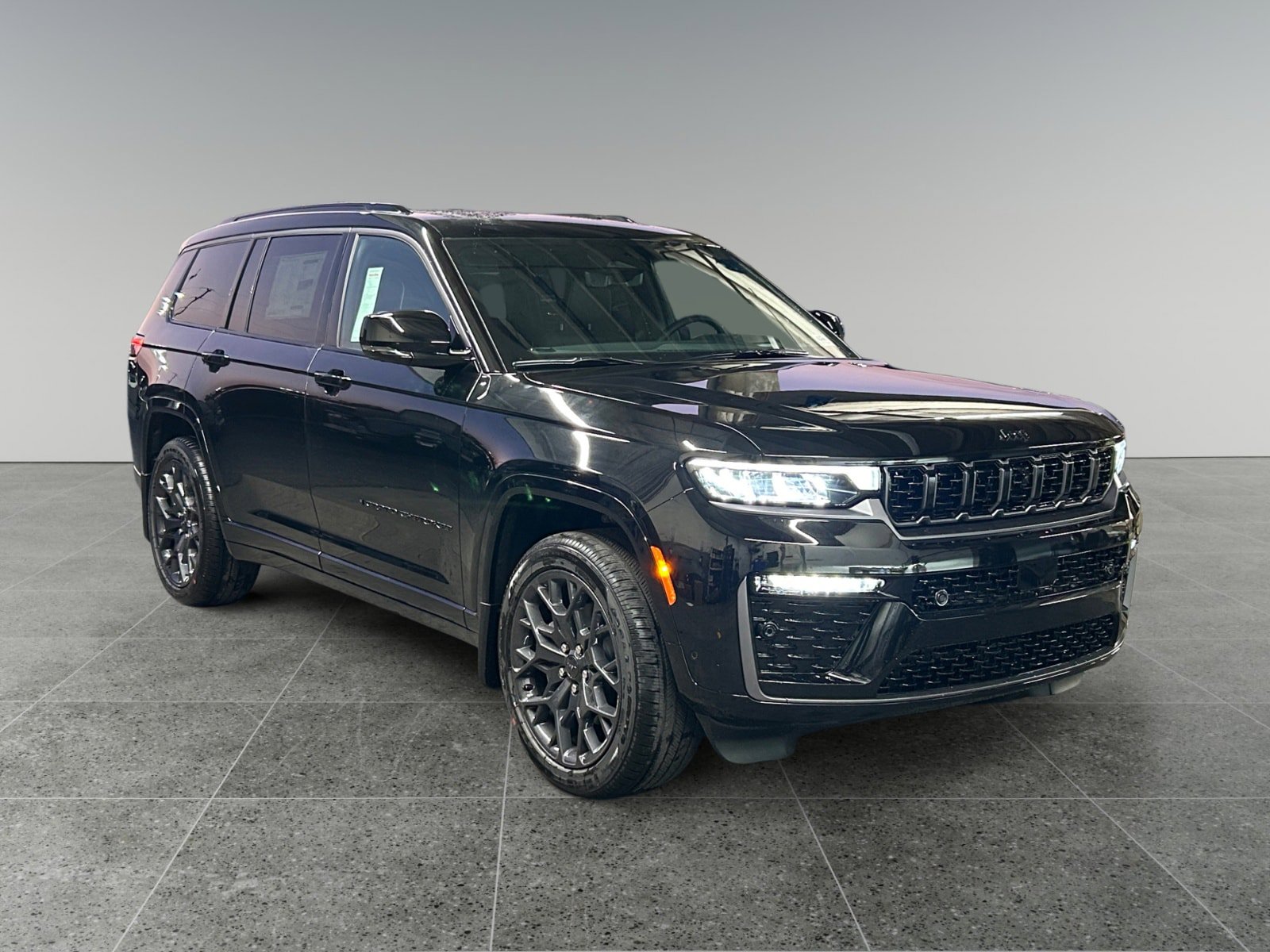 New 2026 Jeep Grand Cherokee L Summit AWD/4WD image 7
