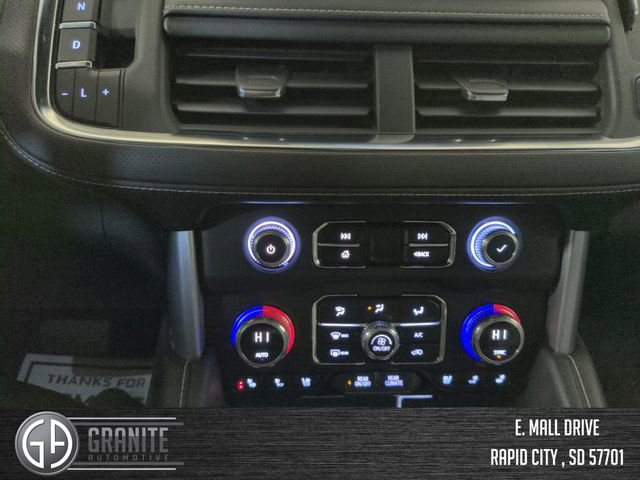 Used 2022 GMC Yukon XL SLT w/ SLT Luxury Package image 18