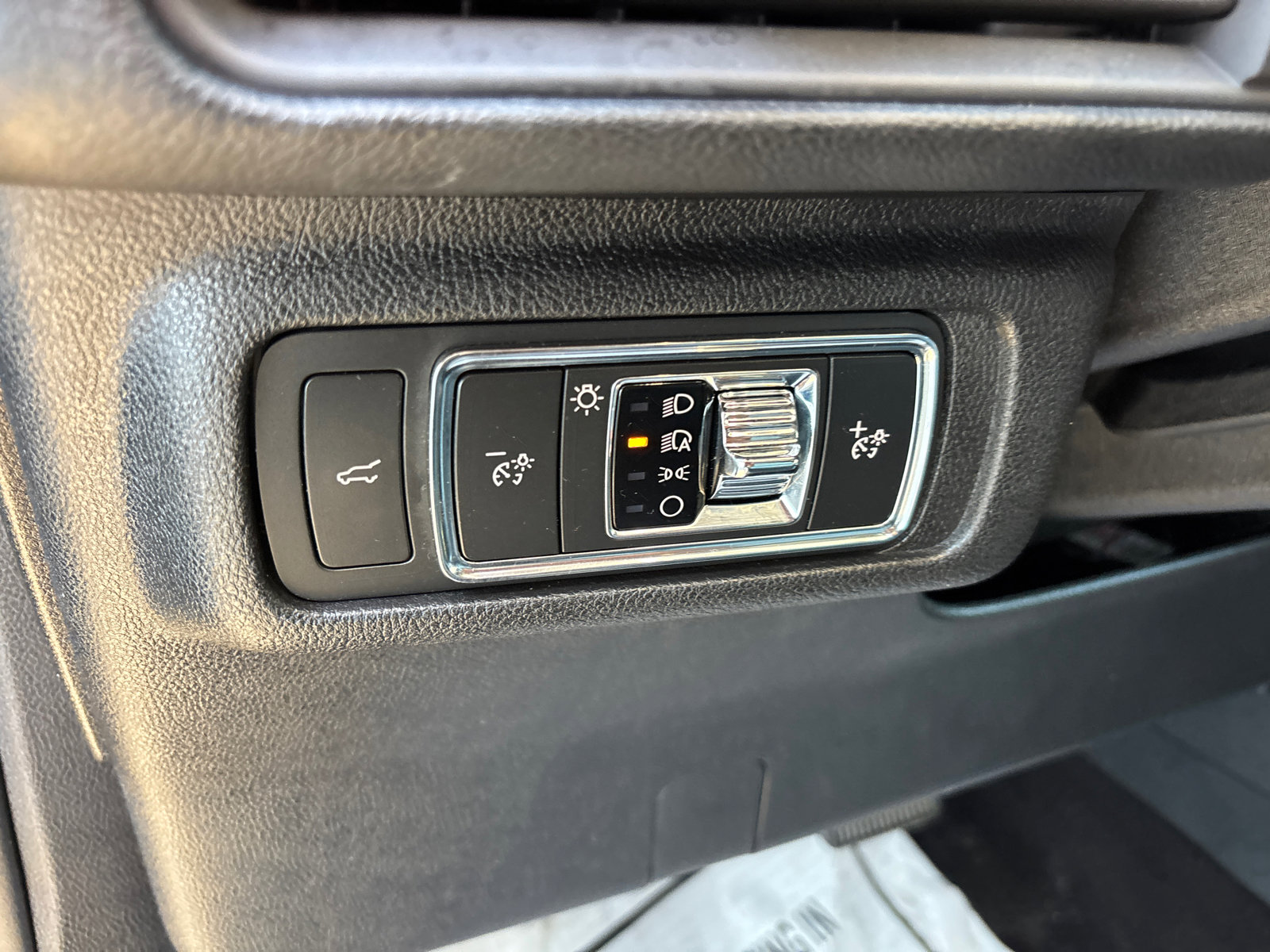 Certified 2022 Lincoln Corsair FWD image 14