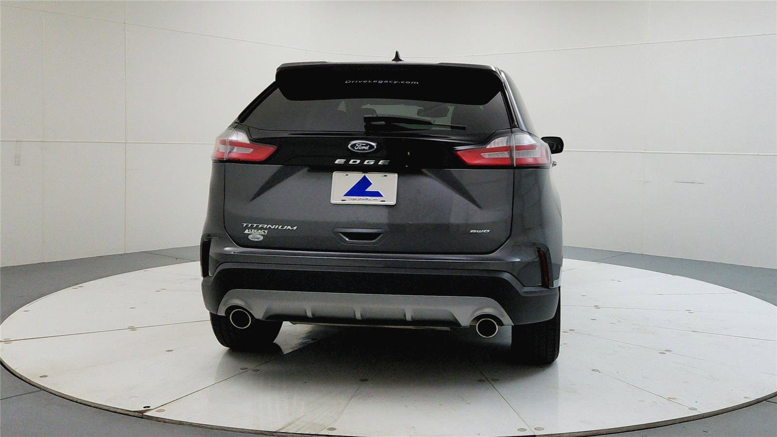 Used 2024 Ford Edge Titanium AWD/4WD image 7