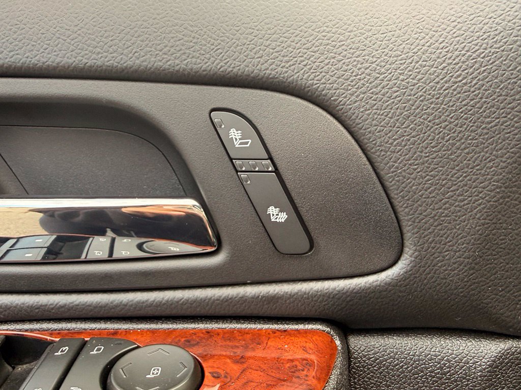 Used 2012 Chevrolet Tahoe LT w/ All-Star Edition AWD/4WD image 9