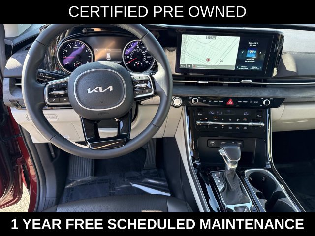 Used 2024 Kia Carnival EX FWD image 17