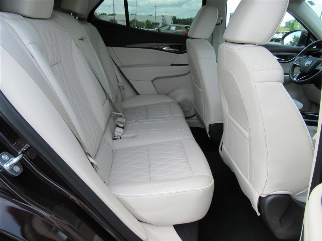 Used 2023 Buick Envision Avenir FWD image 32