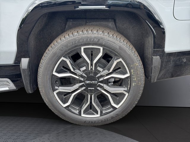 New 2025 GMC Sierra EV Denali image 29
