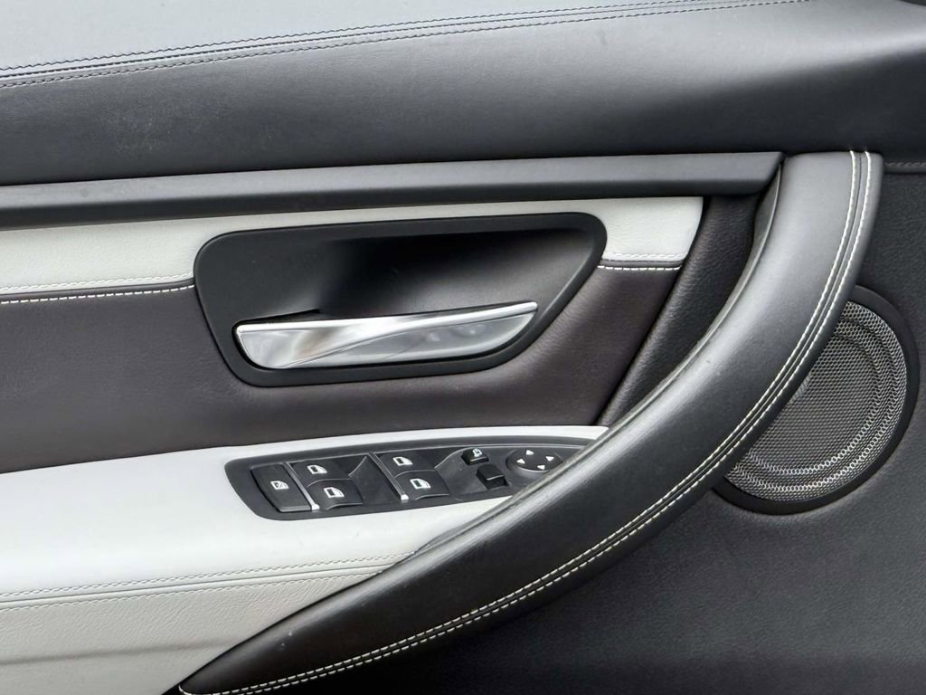 Used 2017 BMW M3 image 24