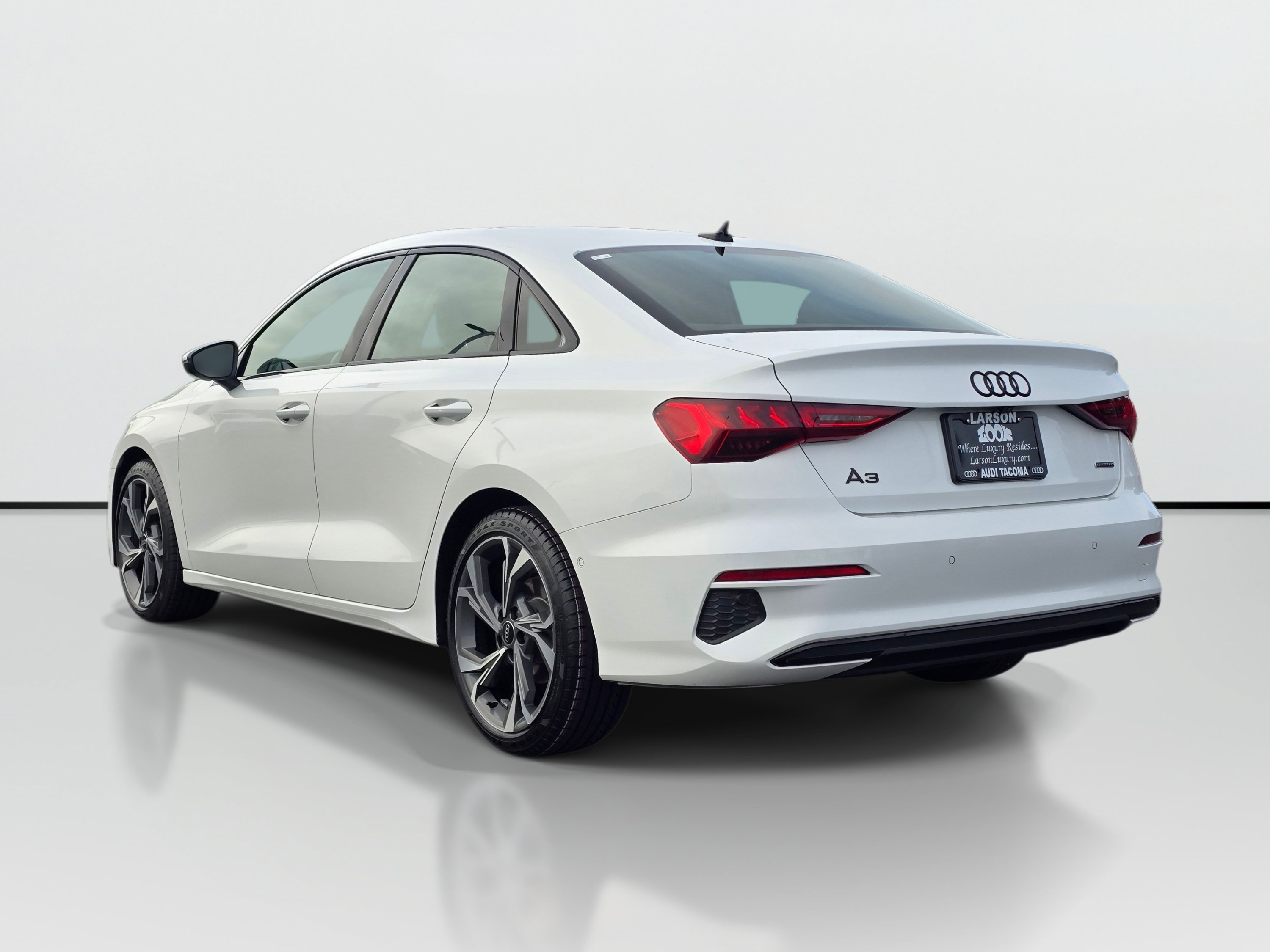 Used 2023 Audi A3 2.0T Premium Plus w/ Premium Plus Package AWD/4WD image 3