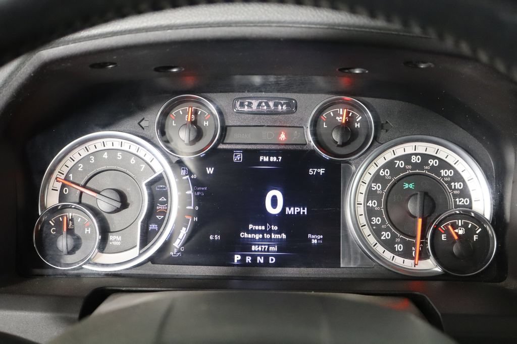 Used 2013 RAM 1500 Classic SLT RWD image 11