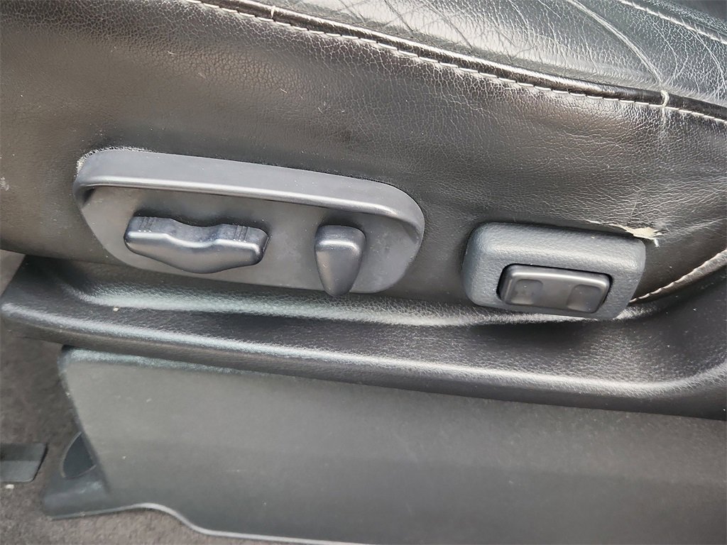 Used 2015 Nissan Armada 4WD image 8