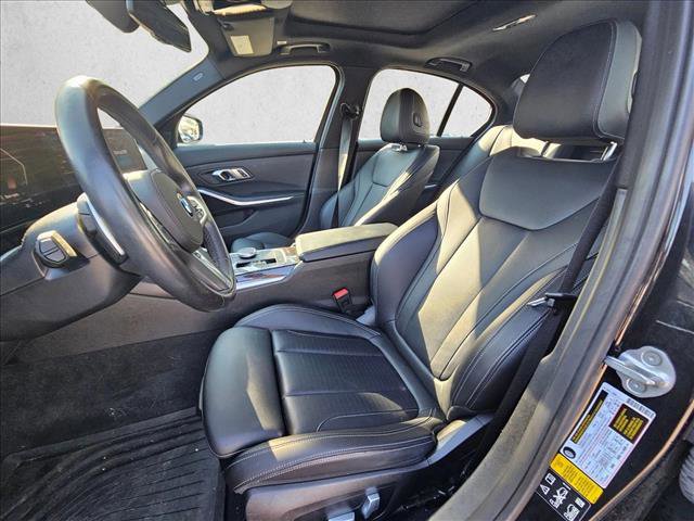 Used 2023 BMW 330i xDrive Sedan w/ M Sport Package image 11
