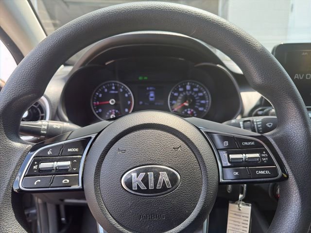 Used 2020 Kia Forte LXS FWD image 15