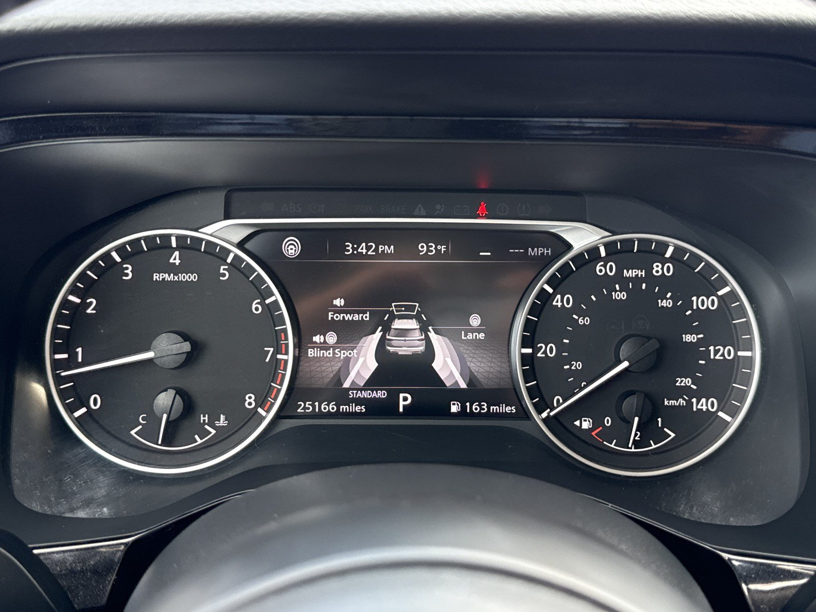 Used 2025 Nissan Pathfinder SV FWD image 20