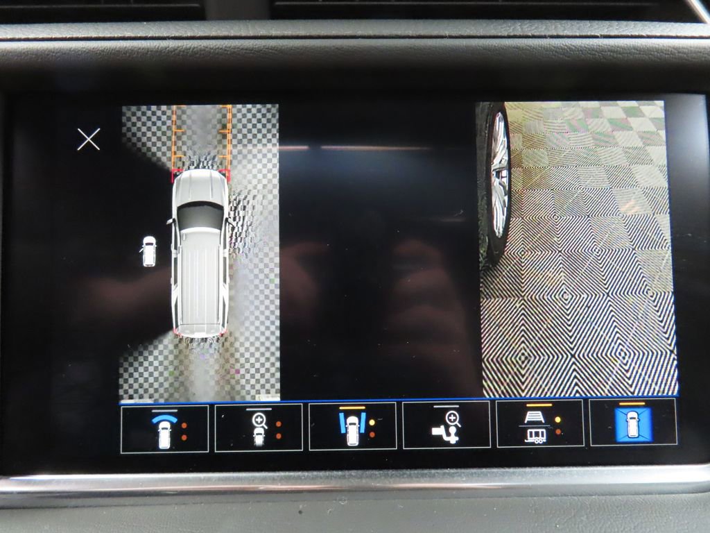 Used 2024 GMC Yukon Denali w/ Max Trailering Package AWD/4WD image 24