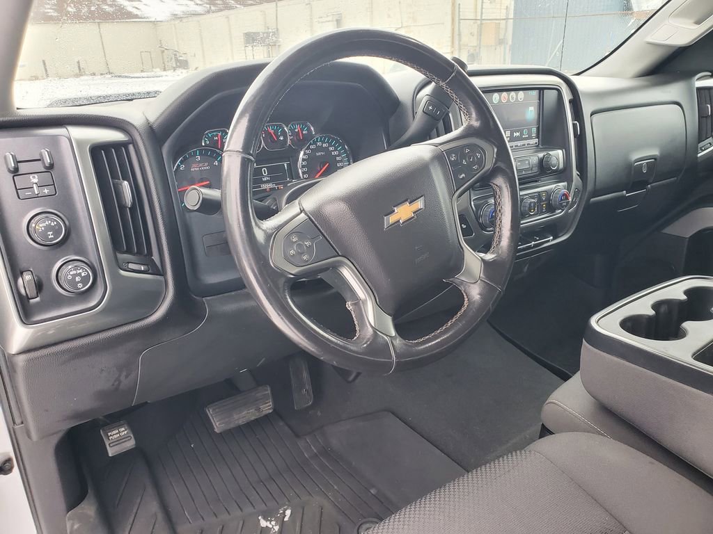 Used 2018 Chevrolet Silverado 1500 LT w/ All Star Edition image 9