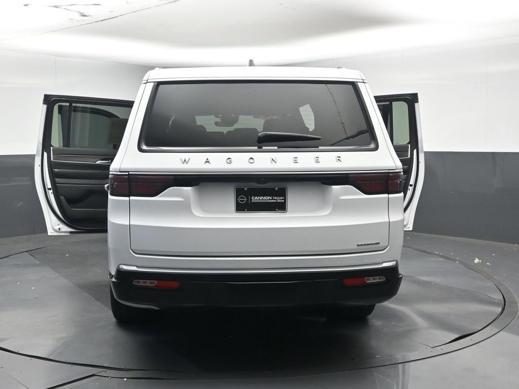 Used 2024 Jeep Wagoneer L Series II w/ Flexible Seating Group image 46
