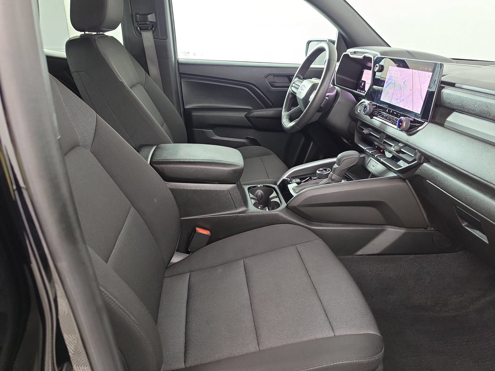 Used 2024 Chevrolet Colorado Trail Boss w/ Technology Package AWD/4WD image 40