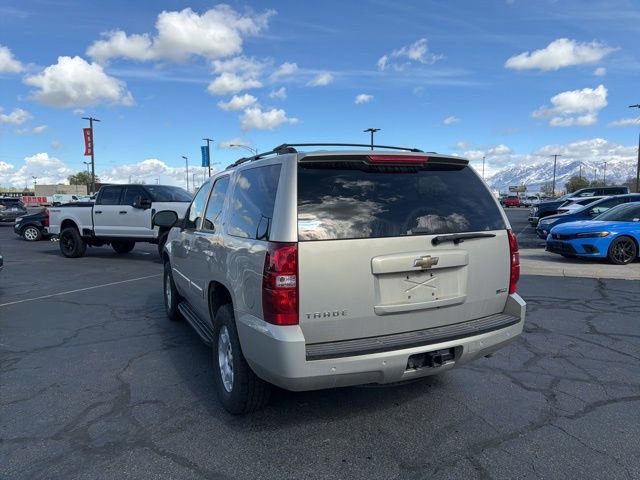 Used 2009 Chevrolet Tahoe LT w/ Luxury Package AWD/4WD image 9