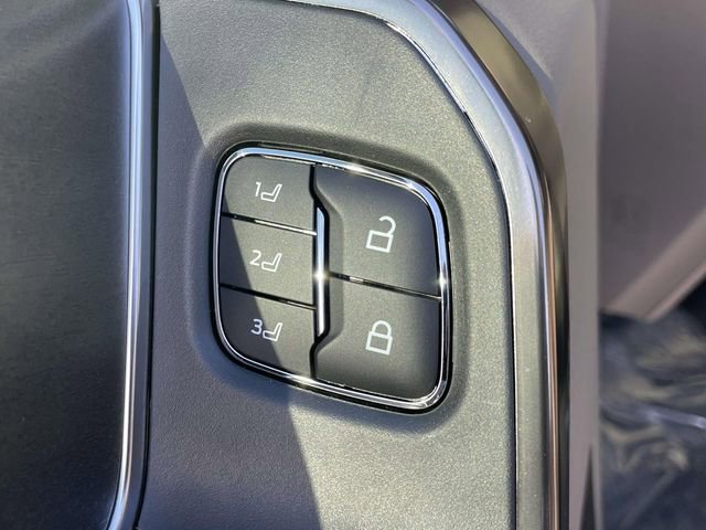 New 2025 Ford F150 Platinum w/ Equipment Group 703A Plus AWD/4WD image 14