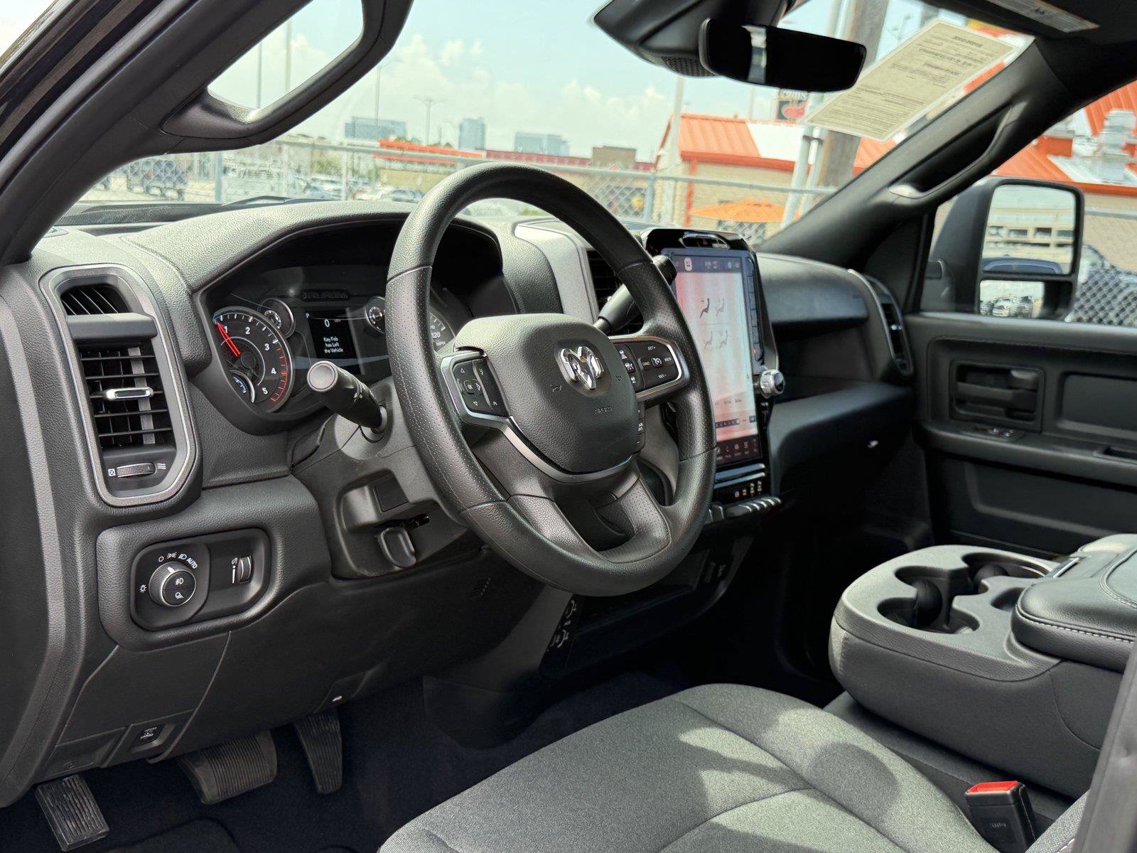 Used 2025 RAM 2500 Tradesman AWD/4WD image 16