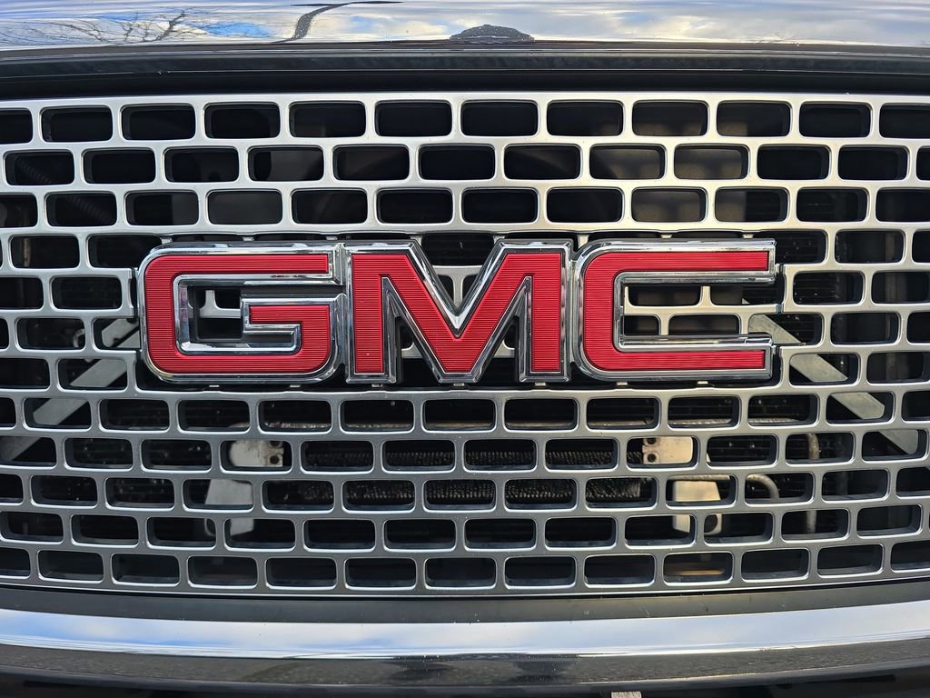 Used 2015 GMC Sierra 2500 Denali w/ Duramax Plus Package image 34