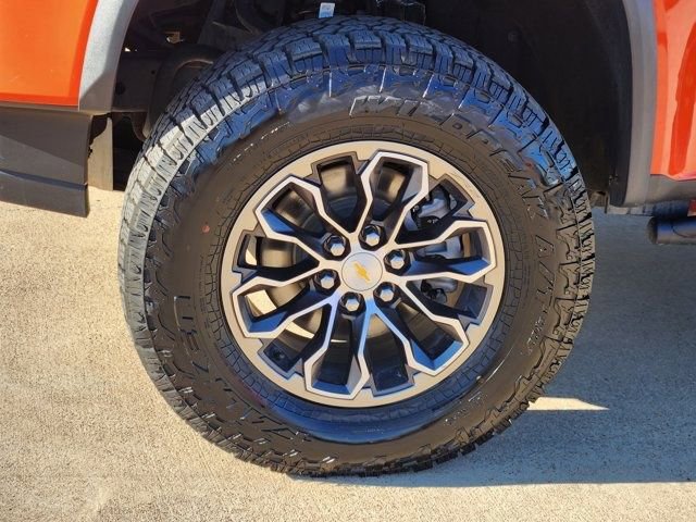 Used 2022 Chevrolet Colorado ZR2 image 18