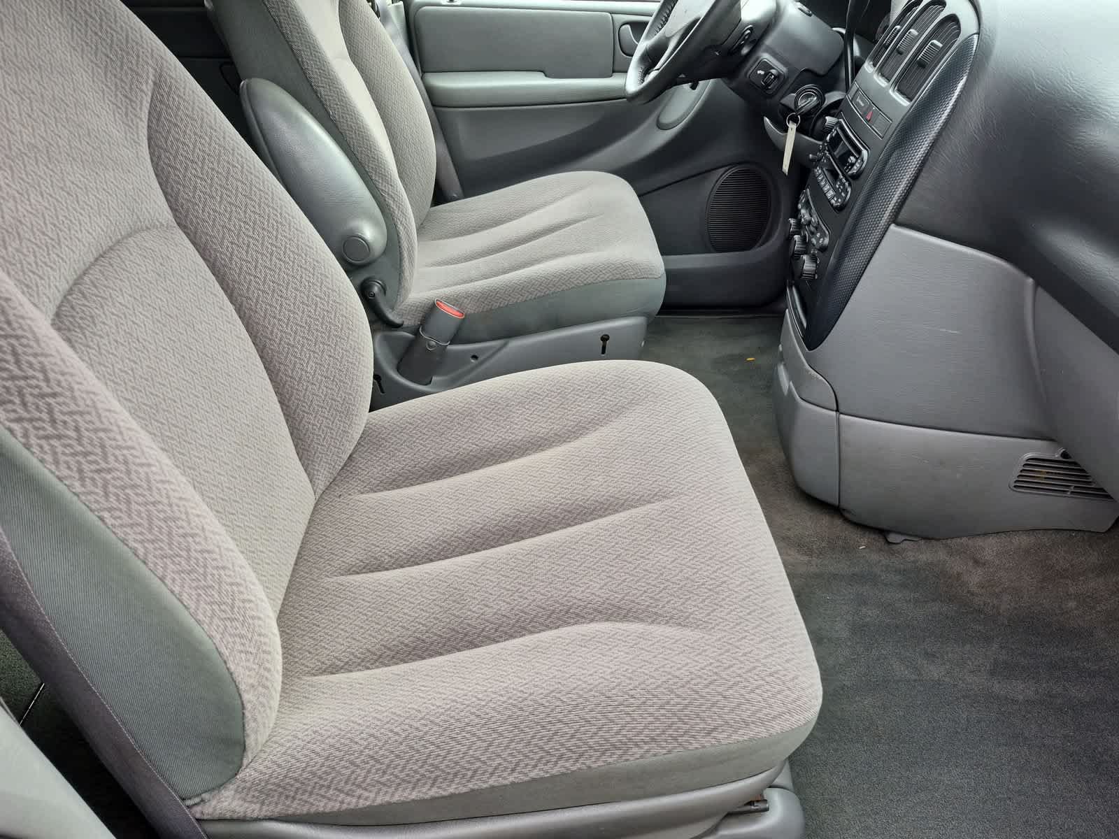 Used 2007 Dodge Grand Caravan SXT FWD image 21