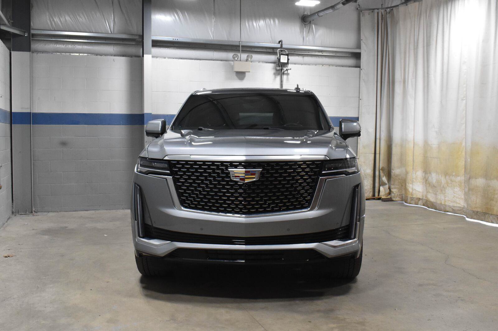 Certified 2023 Cadillac Escalade ESV Premium Luxury AWD/4WD image 31