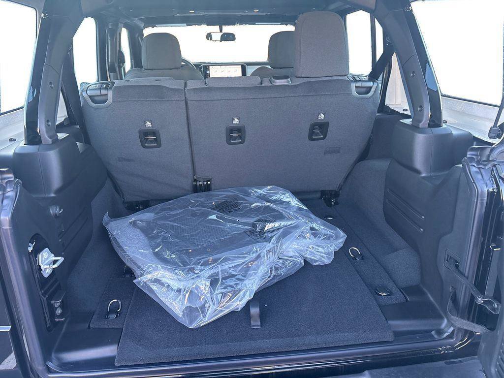 New 2026 Jeep Wrangler Unlimited Sport AWD/4WD image 11