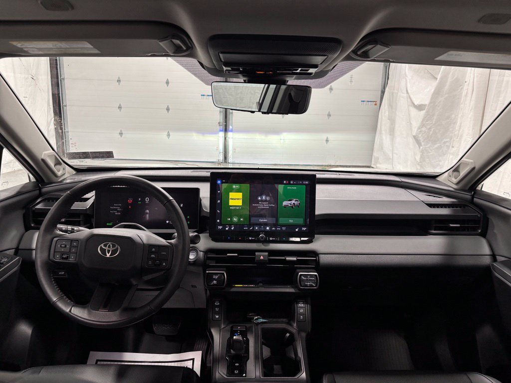 Used 2026 Toyota RAV4 Limited AWD/4WD image 37