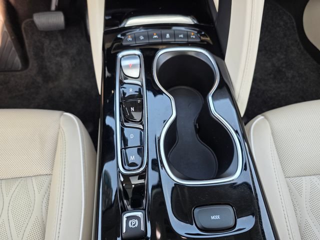 Used 2023 Buick Envision Avenir AWD/4WD image 30