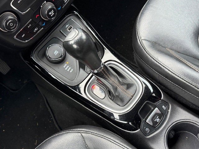 Used 2020 Jeep Compass Limited image 22