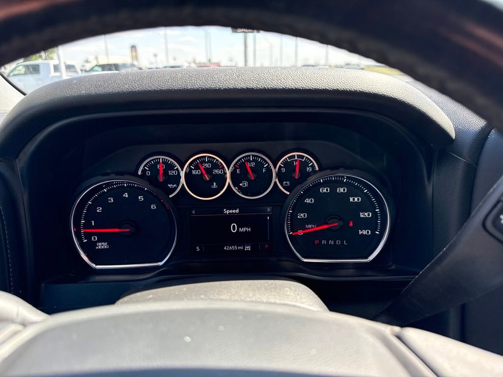 Used 2021 Chevrolet Silverado 1500 LT Trail Boss w/ Bed Protection Package AWD/4WD image 17