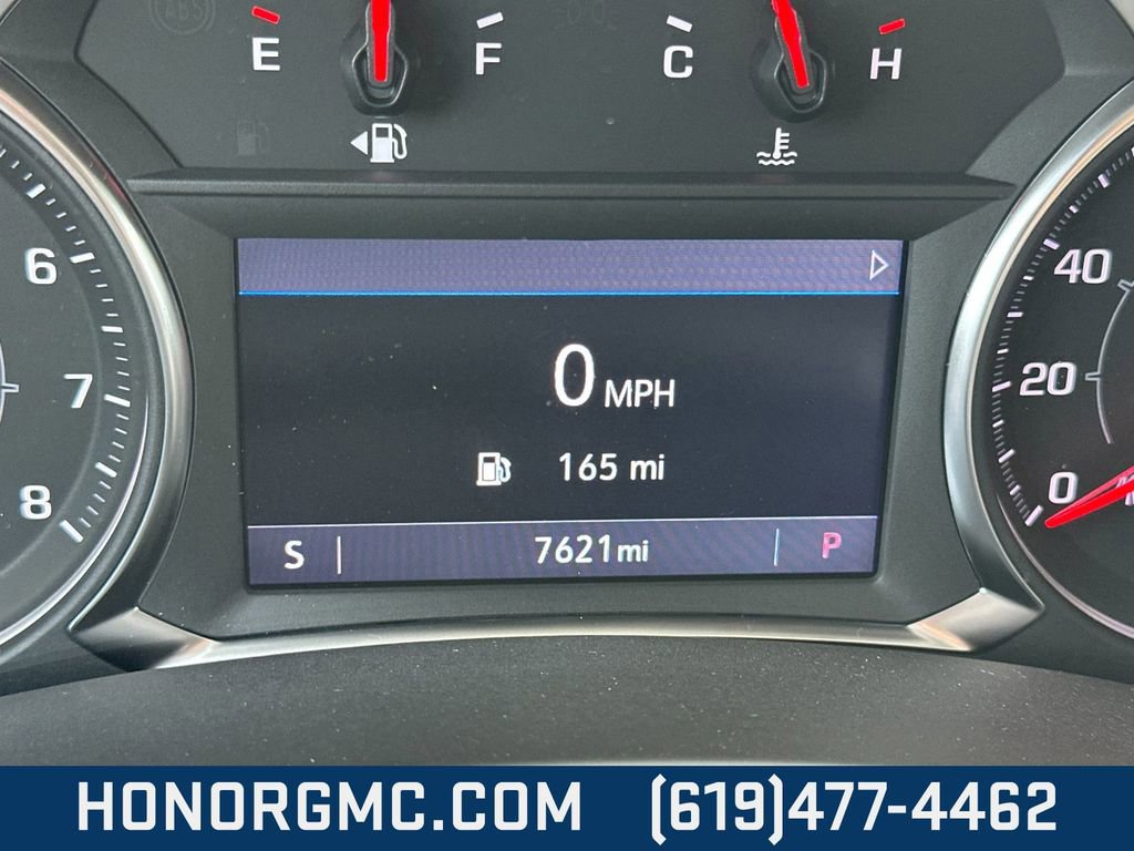 Used 2024 GMC Terrain SLT image 29