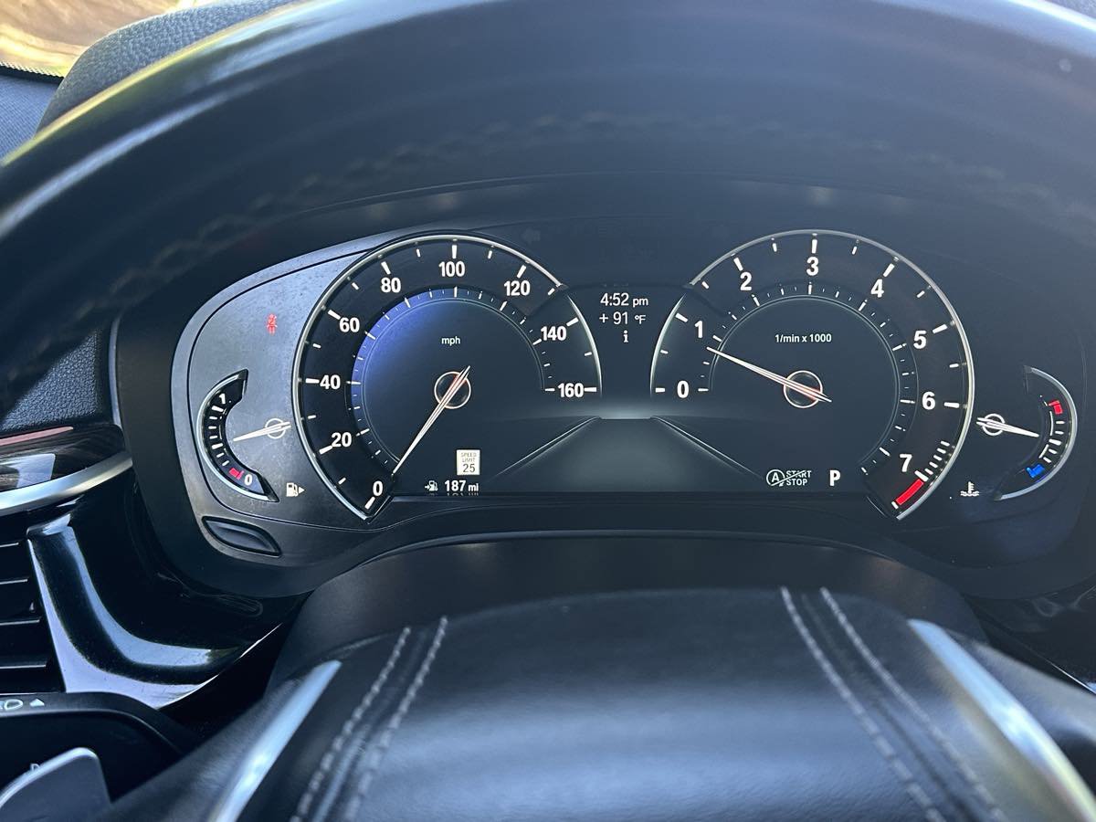Used 2019 BMW 540i xDrive AWD/4WD image 31