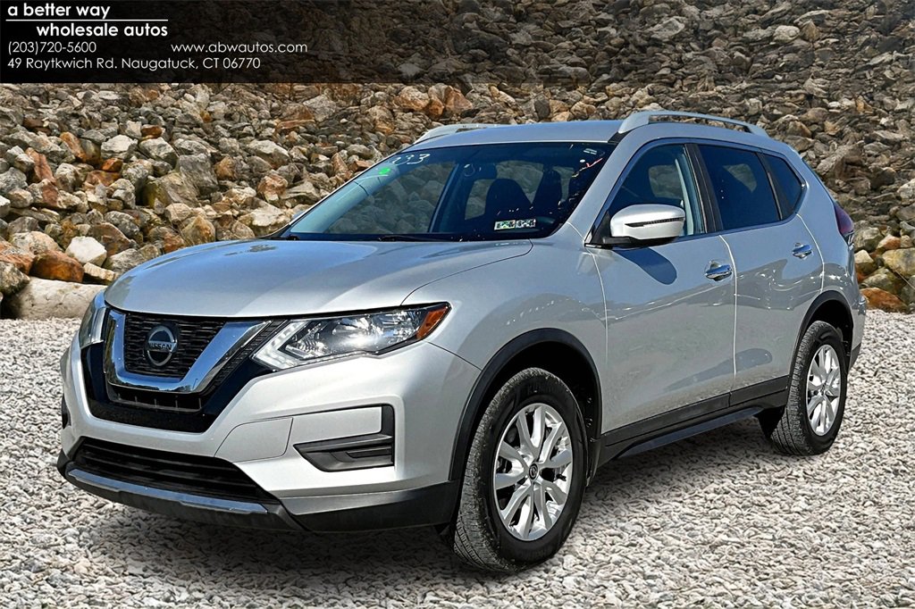 Used 2018 Nissan Rogue SV