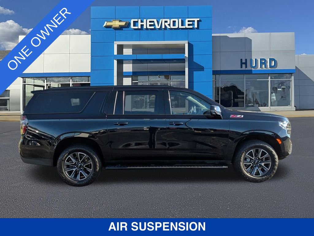 Used 2023 Chevrolet Suburban Z71 w/ Luxury Package image 3