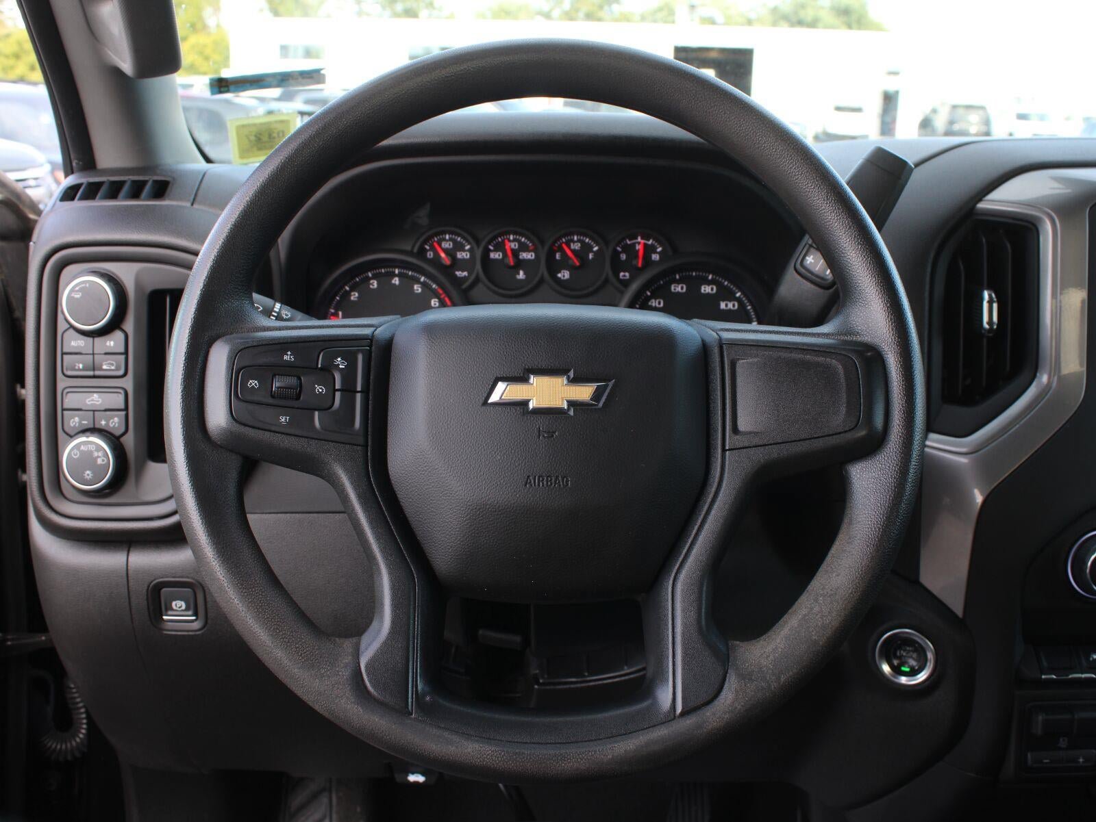 Used 2025 Chevrolet Silverado 1500 Custom AWD/4WD image 10