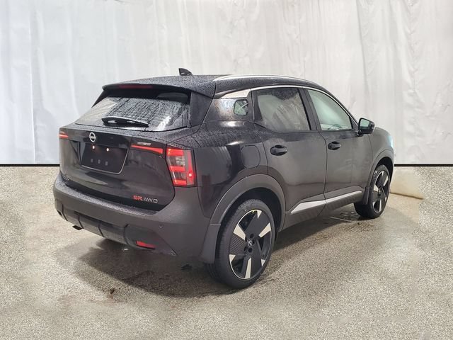 Used 2025 Nissan Kicks SR AWD/4WD image 3