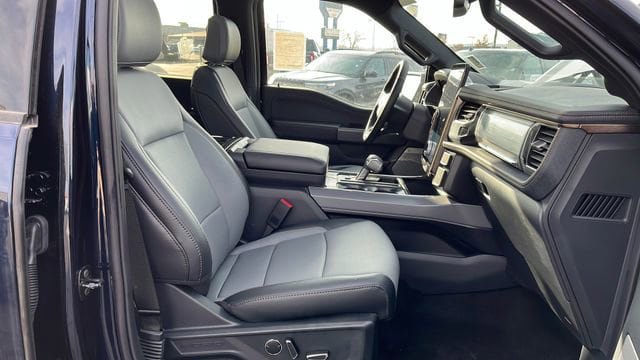 Used 2024 Ford F150 Lightning Lariat AWD/4WD image 37