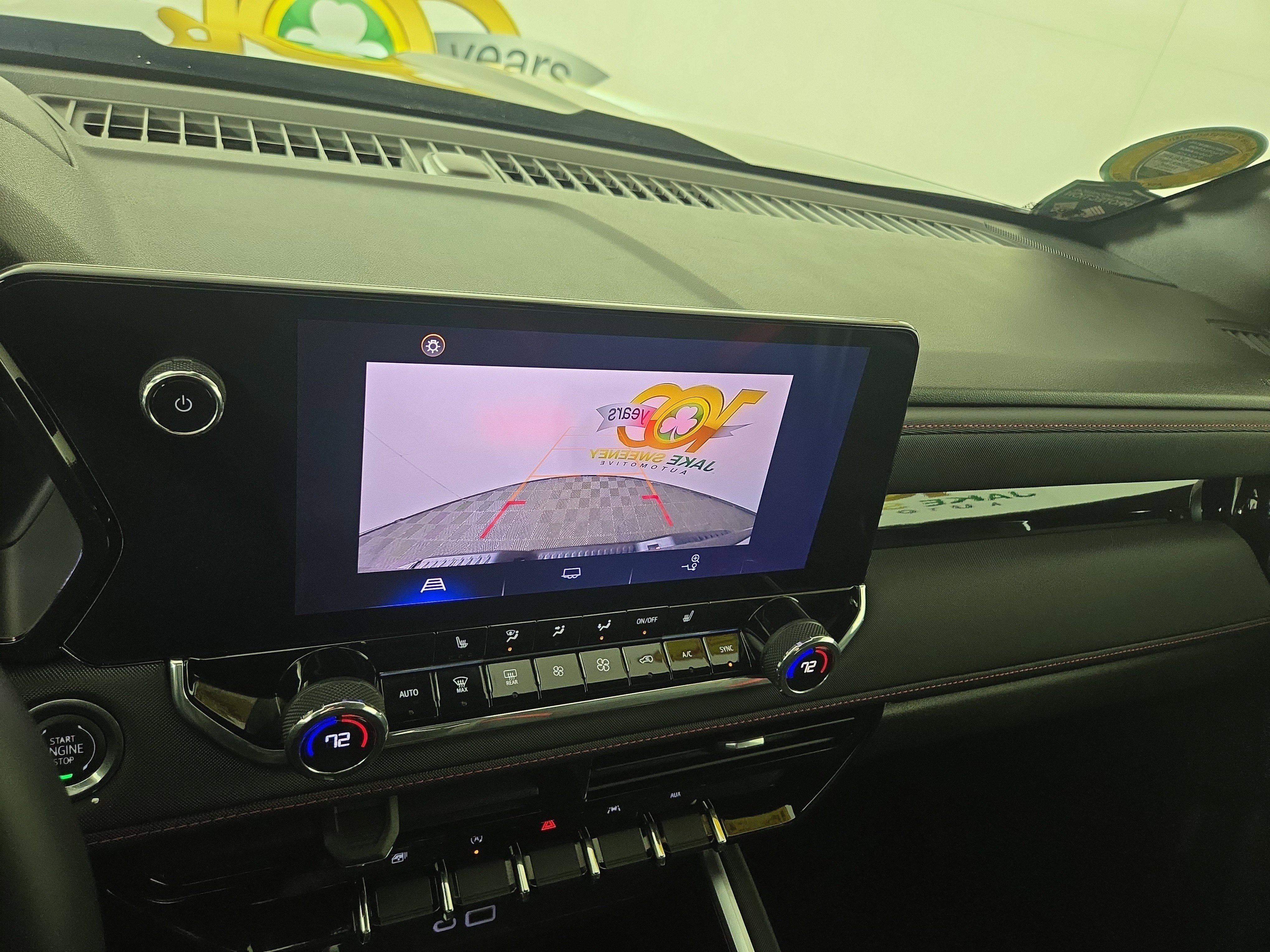 Certified 2024 Chevrolet Colorado Z71 w/ LPO, Dark Essentials Package image 20