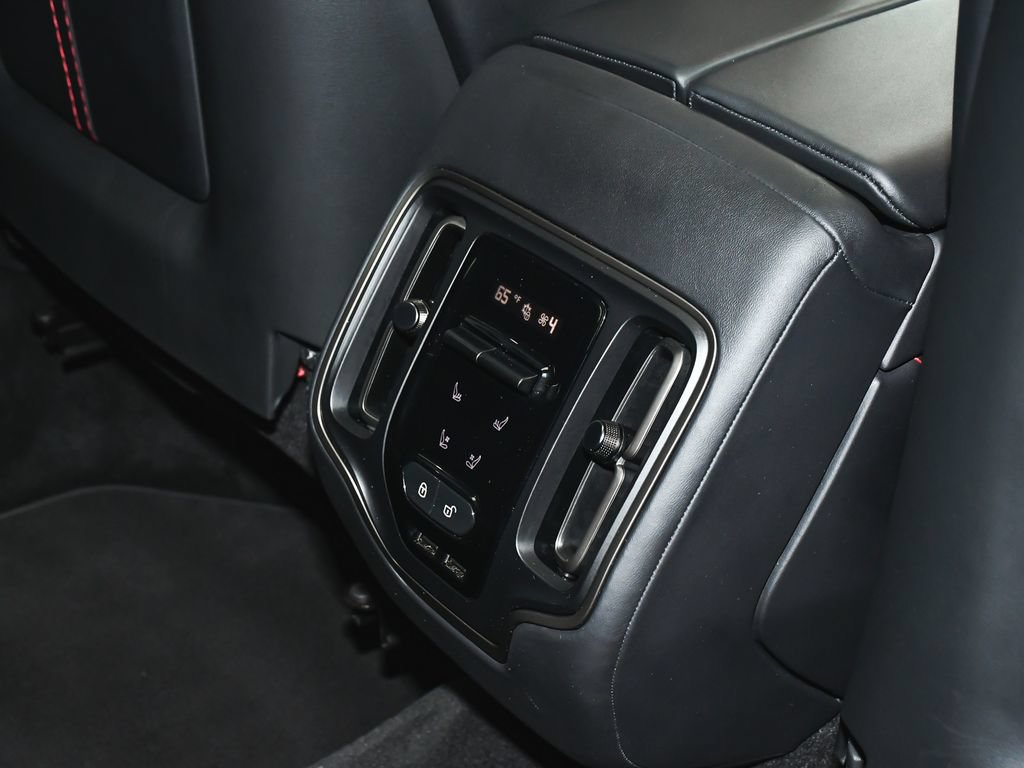 Used 2023 Aston Martin DBX AWD/4WD image 53