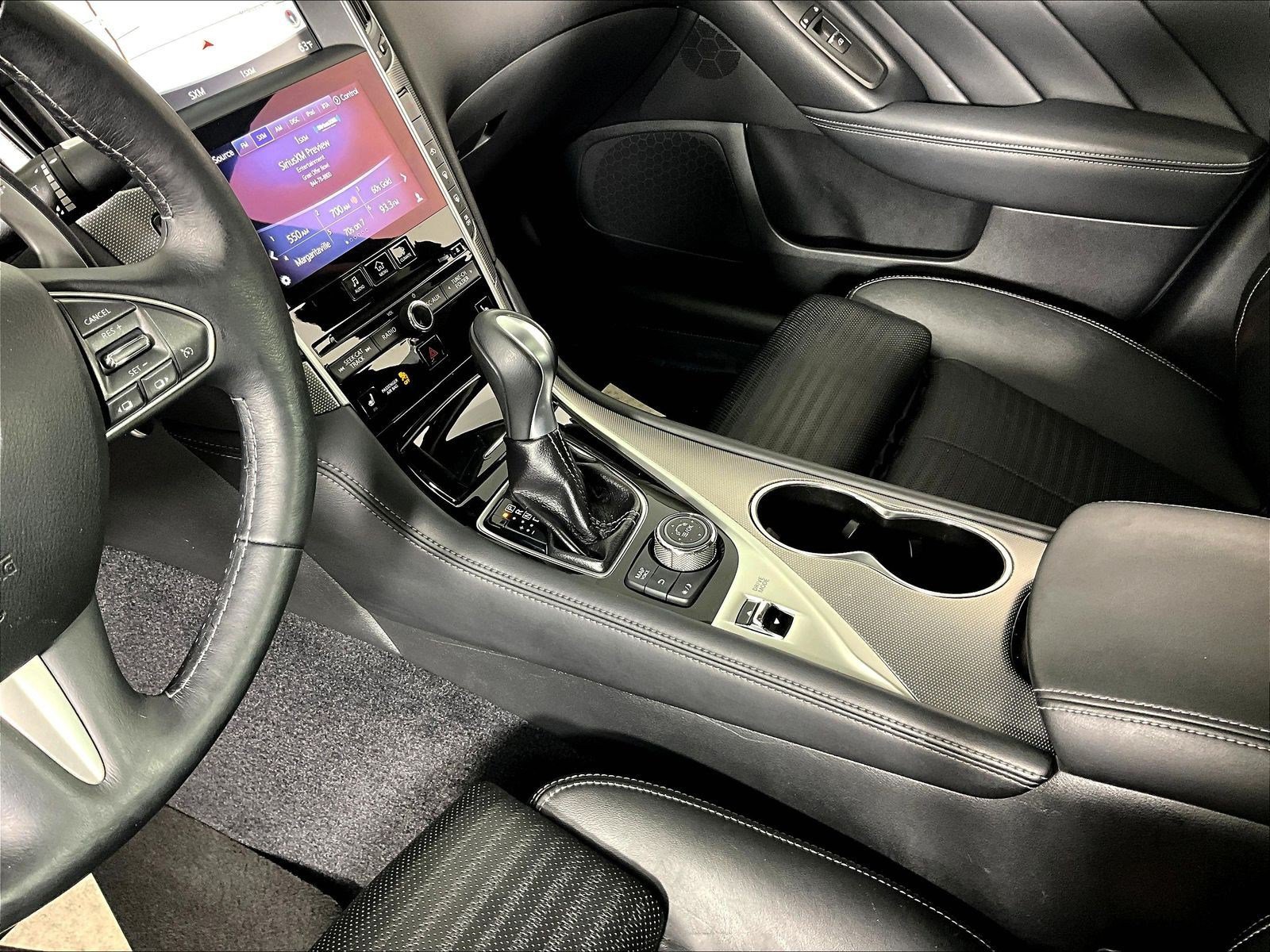 Used 2014 INFINITI Q50 Hybrid AWD w/ Navigation Package image 15